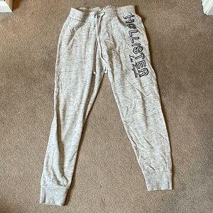 hollister joggers